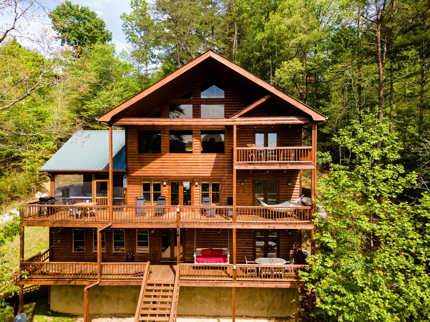 Cabin exterior, daytime